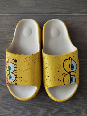 SPONGEBOB SLIPPERS
