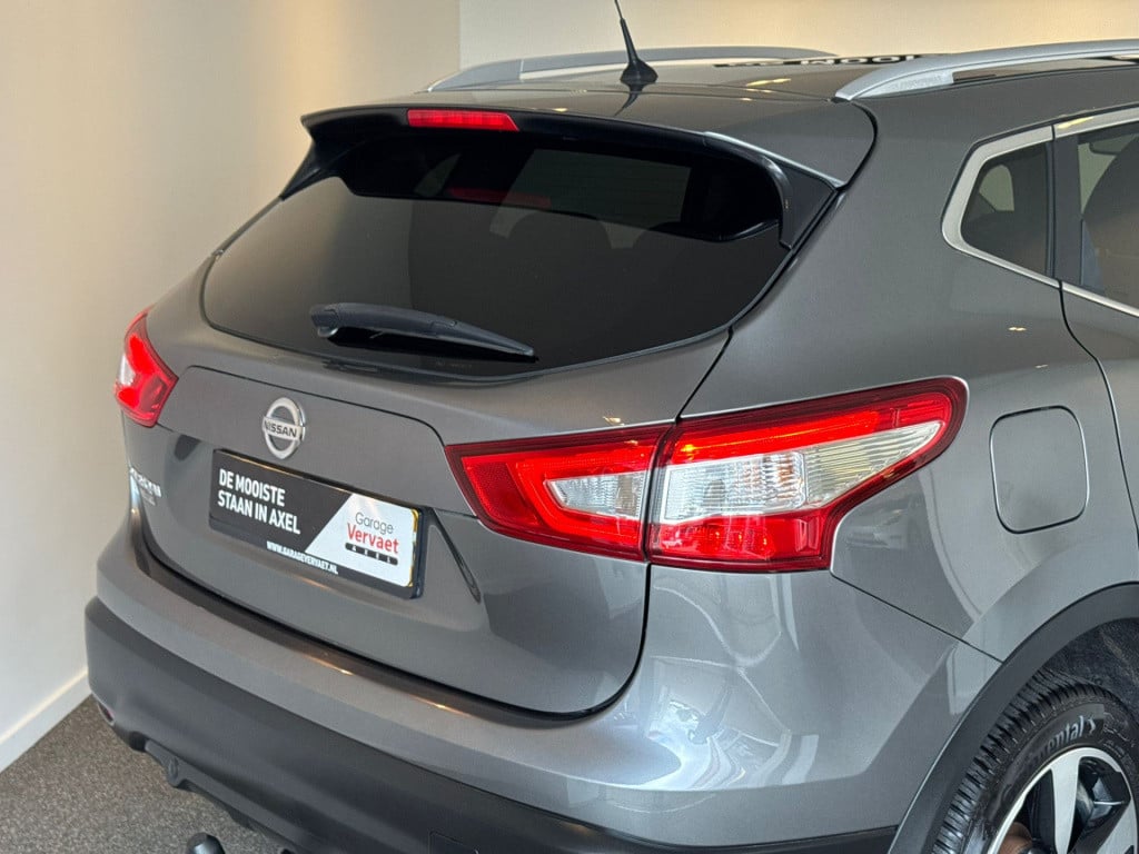 Nissan Qashqai 1.6 connect edition