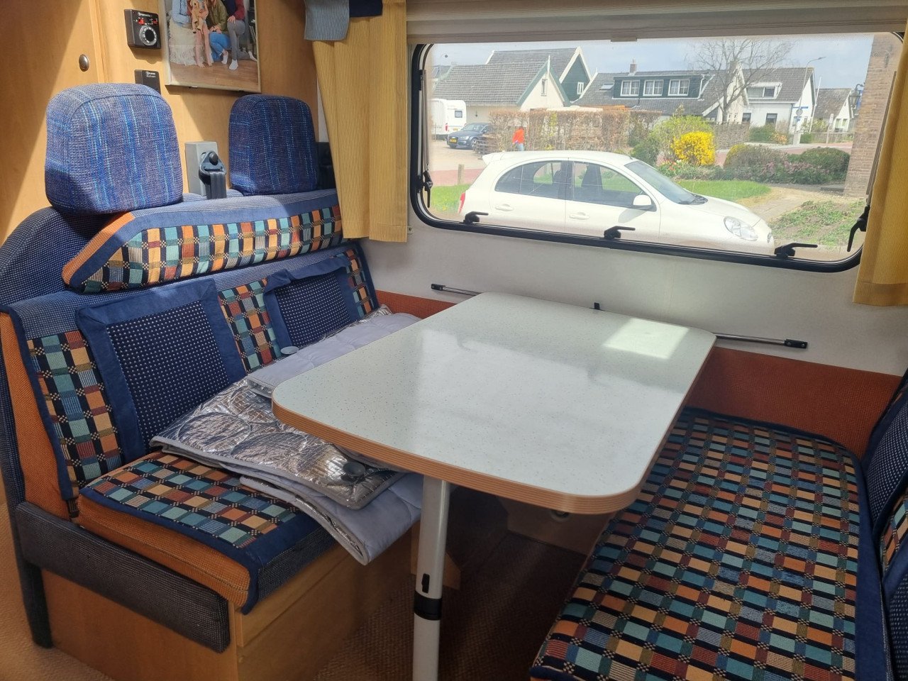 Burstner alkoof campers op basis van FIAT DUCATO uit 2002