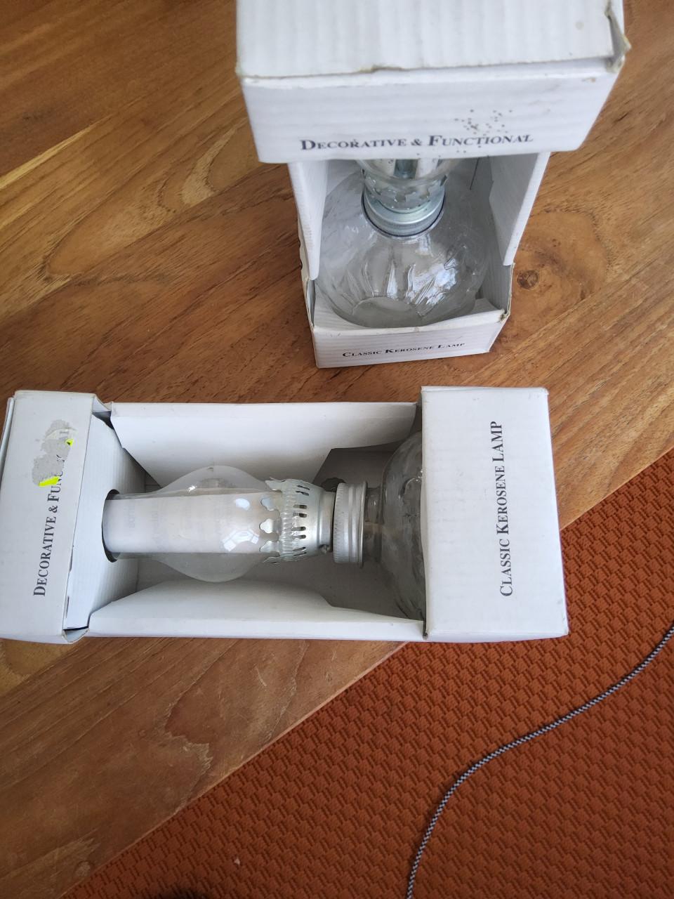 2 glazen olielampjes klein