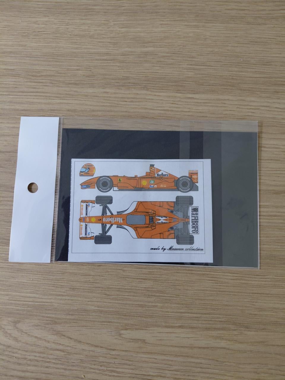 Tamiya Ferrari F2001 1/20 inclusief museum collection decals