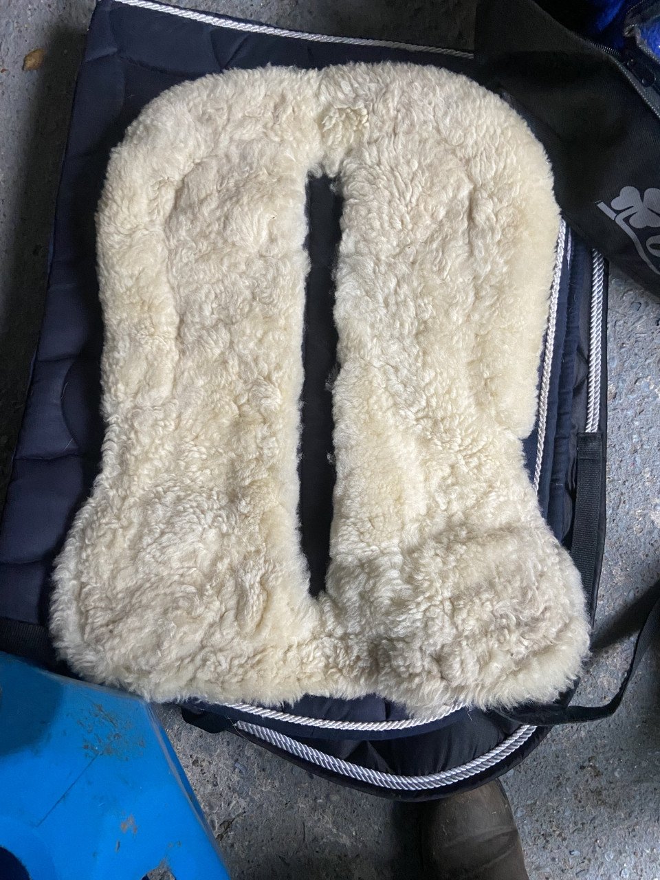 Horka zadelonderlegger bont maat pony