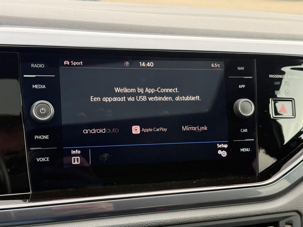 Volkswagen Polo 1.0 tsi highline business r