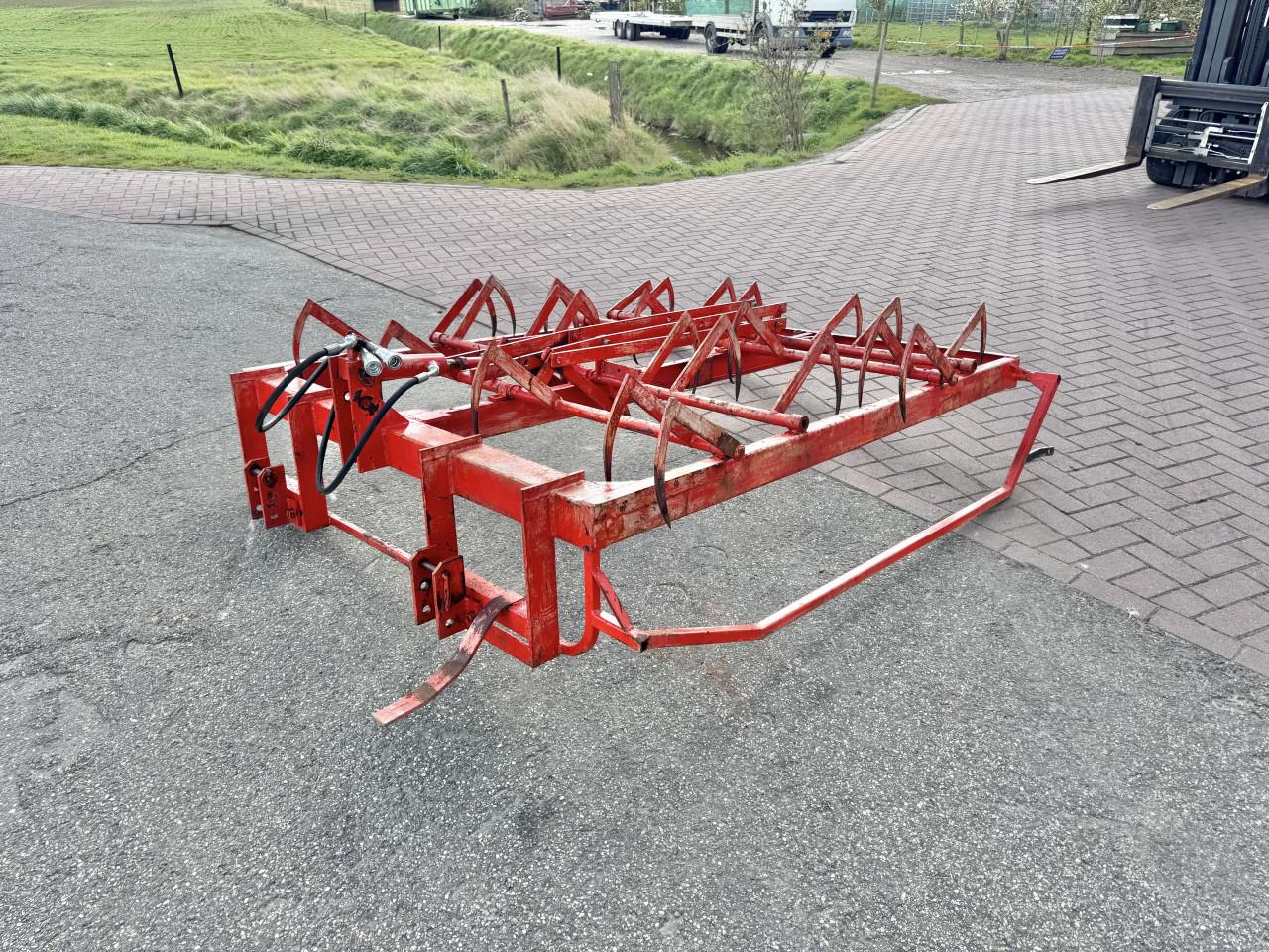 Steketee Pakjesklem geschikt voor 8 pakjes