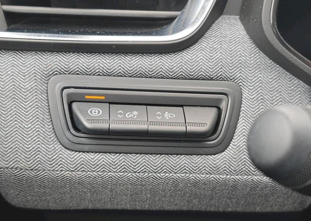 Renault Clio 1.6 e-tech full hybrid 145 techno