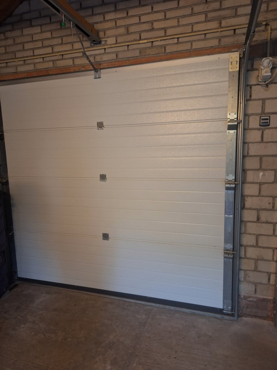 Roldeur, garagedeur, sectionaal deur,