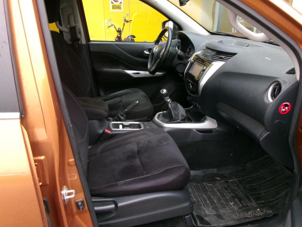 Nissan Navara 2.3 dci 190pk airco, st.verw., nav., 360 cam.