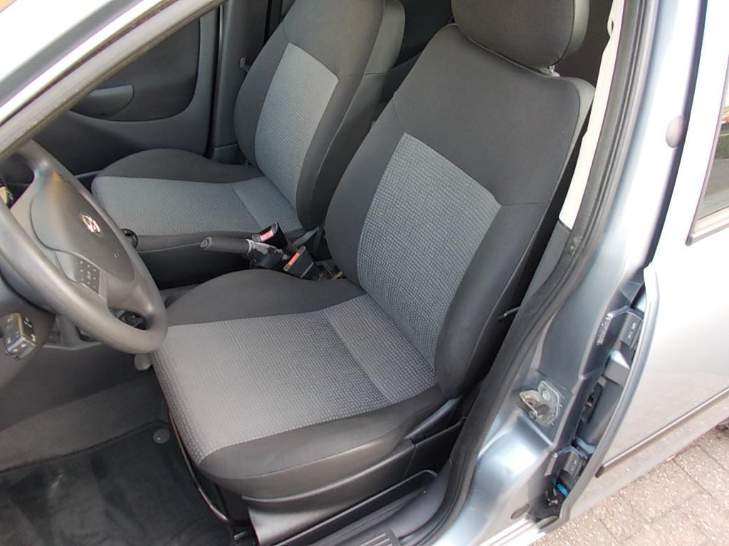 Opel Corsa corsa-c 1.2-16v 5-deurs, cruise contr, afn. trekhaak