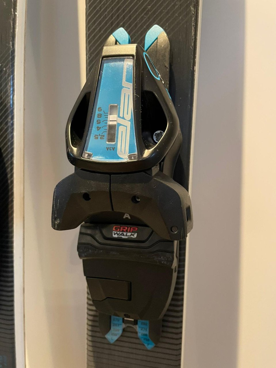 Elan ski’s 158cm