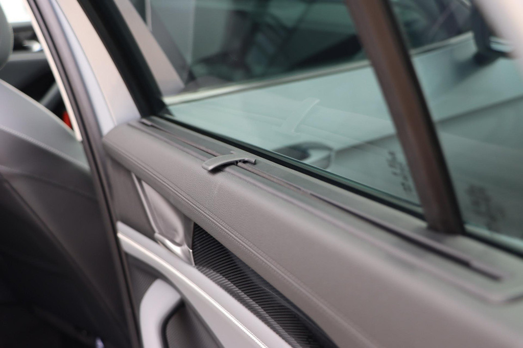 Volkswagen Passat variant 1.5 etsi business dsg 150pk