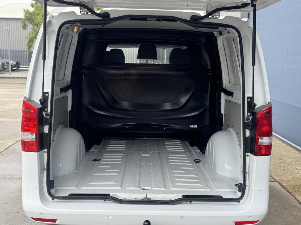 Mercedes-Benz Vito 114 cdi lang dc comfort dubbel cabine / navi / camera / 