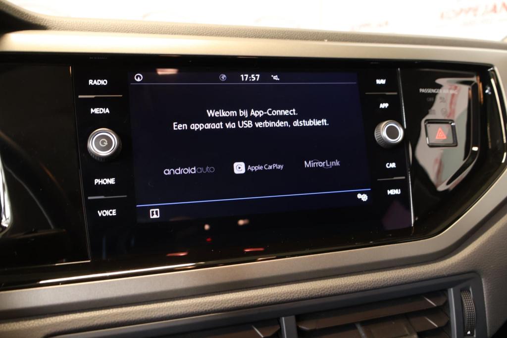 Volkswagen Polo 1.0 tsi comfortline nl auto, carplay, adaptive, airco, dab