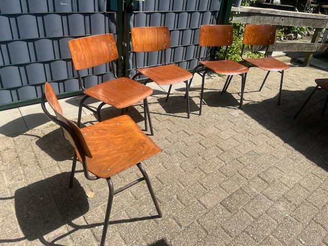 6 Kinderstoeltjes Pagholz