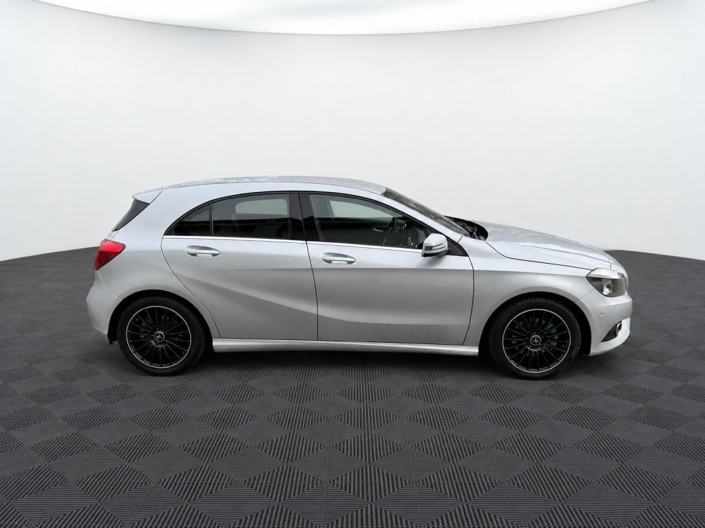 Mercedes-Benz A-Klasse 180 ambition