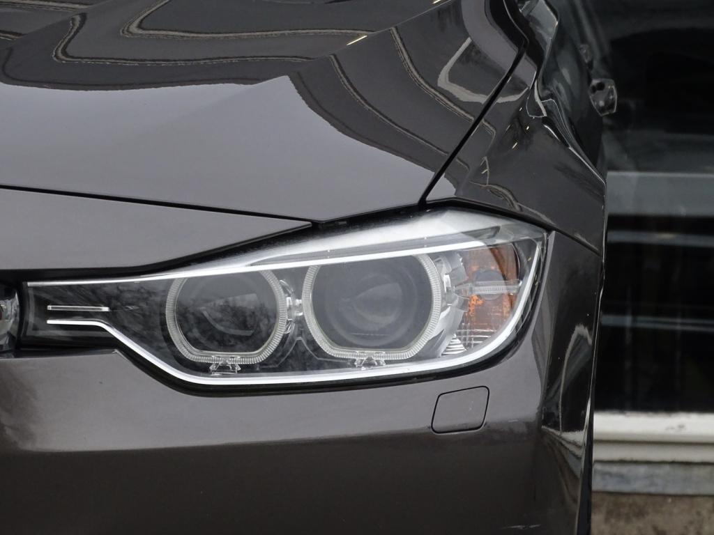 BMW 3-serie 320i high executive automaat | leder