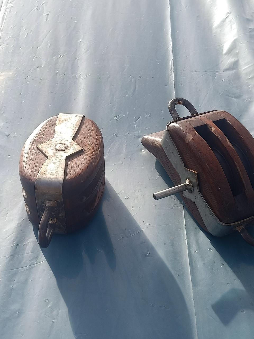 PLATBODEM TUIGAGE DIVERS