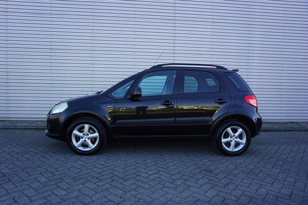 Suzuki Sx4 1.6 4grip exclusive airco / elektr. ramen / lm velgen / nap / ap