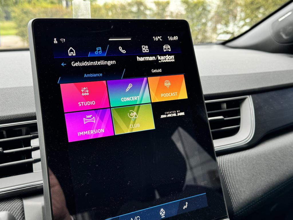 Renault Symbioz e-tech hybrid 145 esprit alpine elektrische achterklep, har