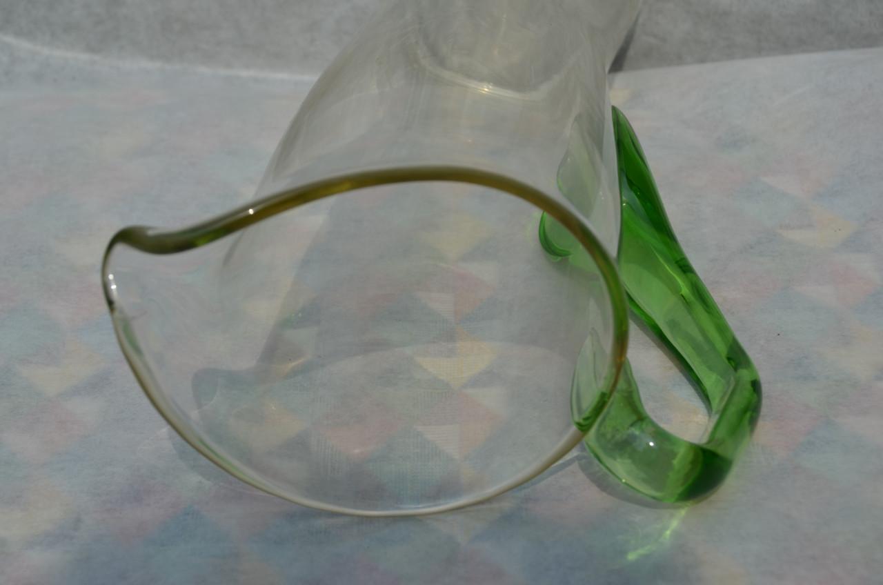 Mooie glazen design sap/waterkan puntgaaf.