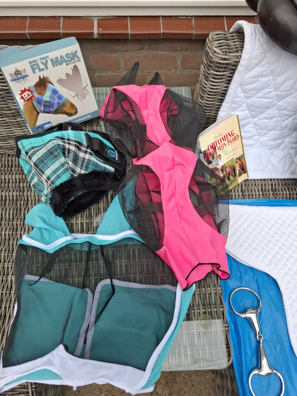 Diverse paardenspullen te koop