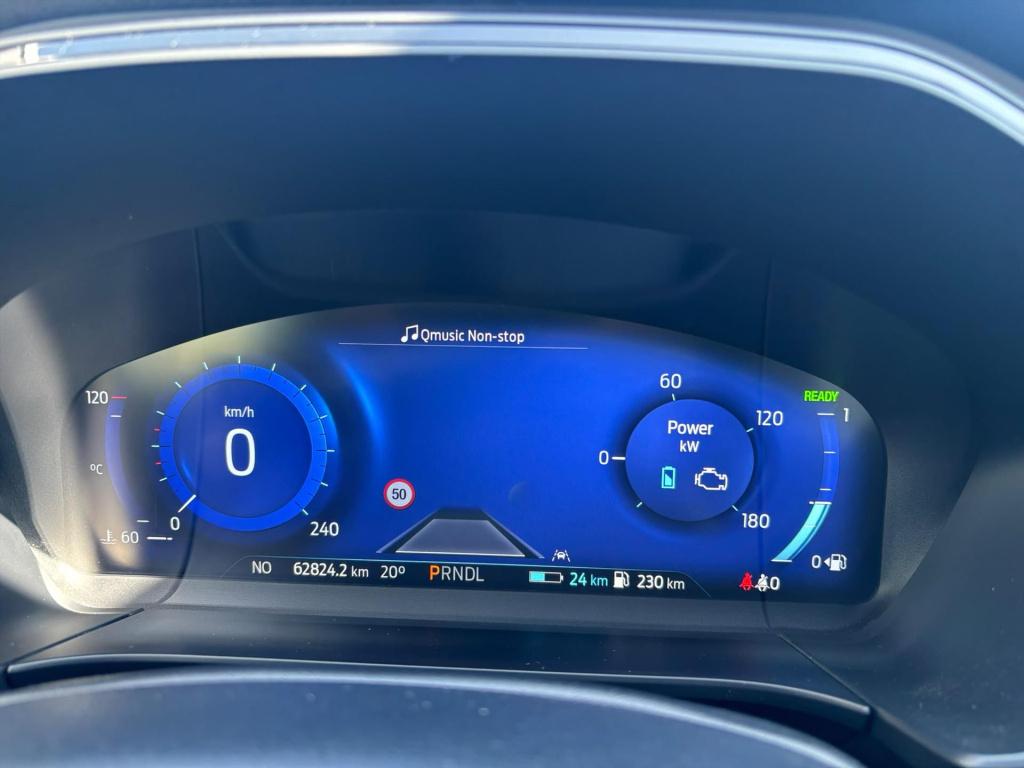 Ford Kuga 2.5 phev e-cvt 225pk st-line x, pano dak