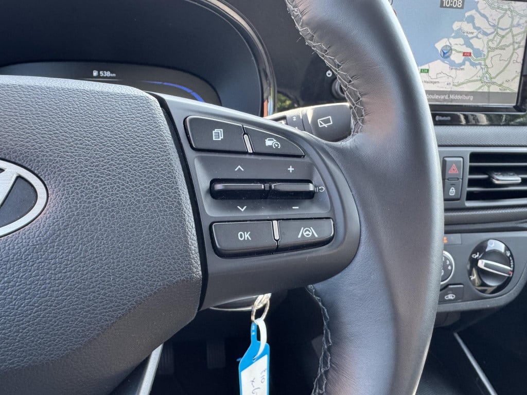 Hyundai I 10 1.0 comfort smart nieuw model! | two-tone lakkleur | navigatie