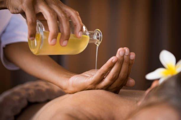 Lomi Lomi massage