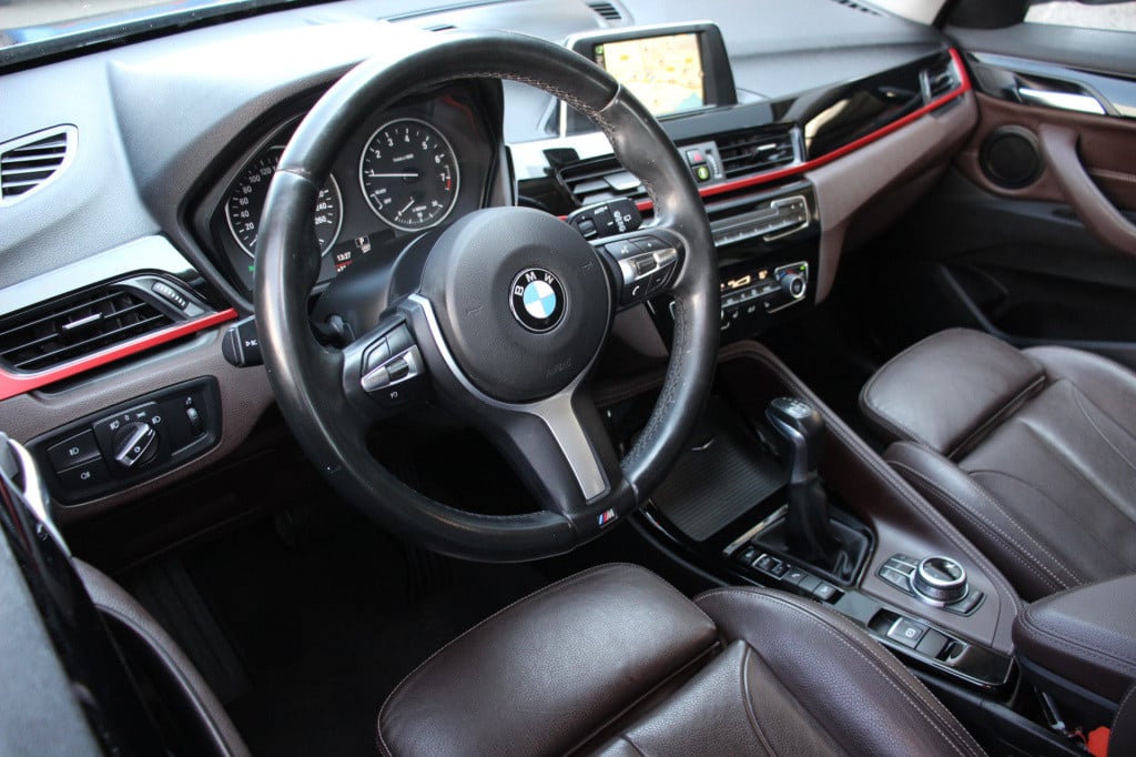 BMW X1 xdrive25i centennial high executive | leder | navi | cruise