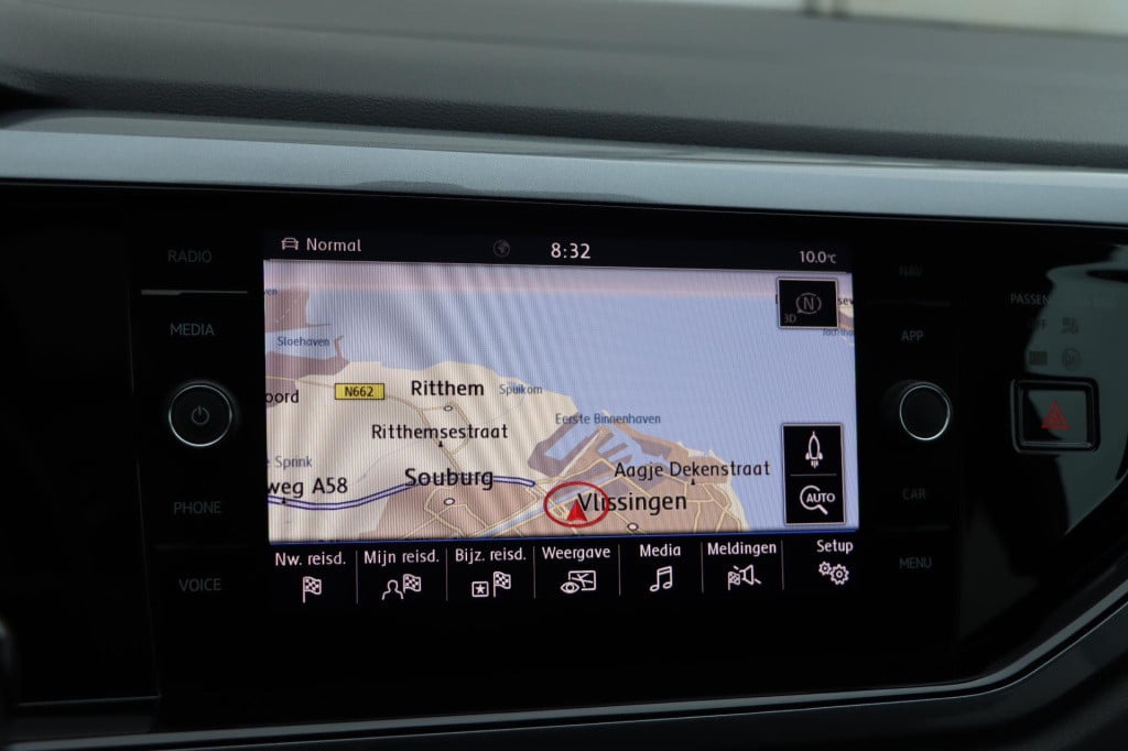 Volkswagen Polo 1.0 tsi highline business r-line advance dsg7