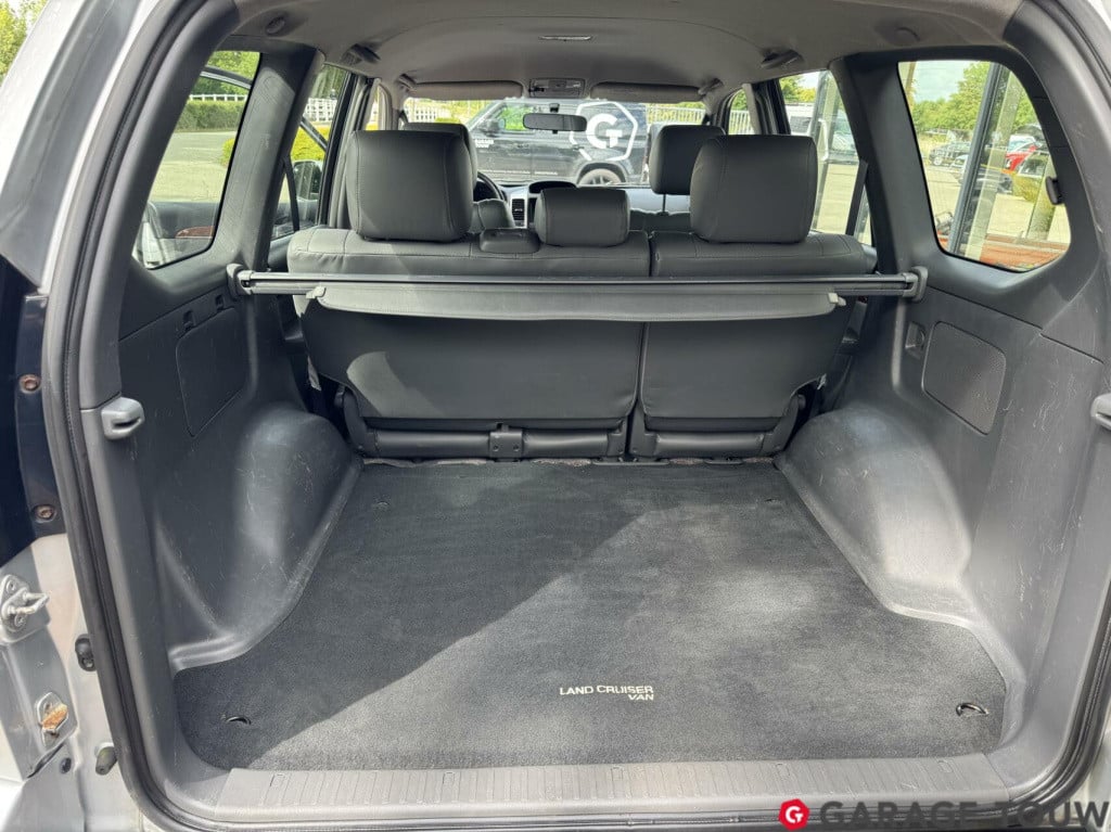 Toyota Land Cruiser landcruiser 3.0 d-4d executive automaat 1e eigenaar