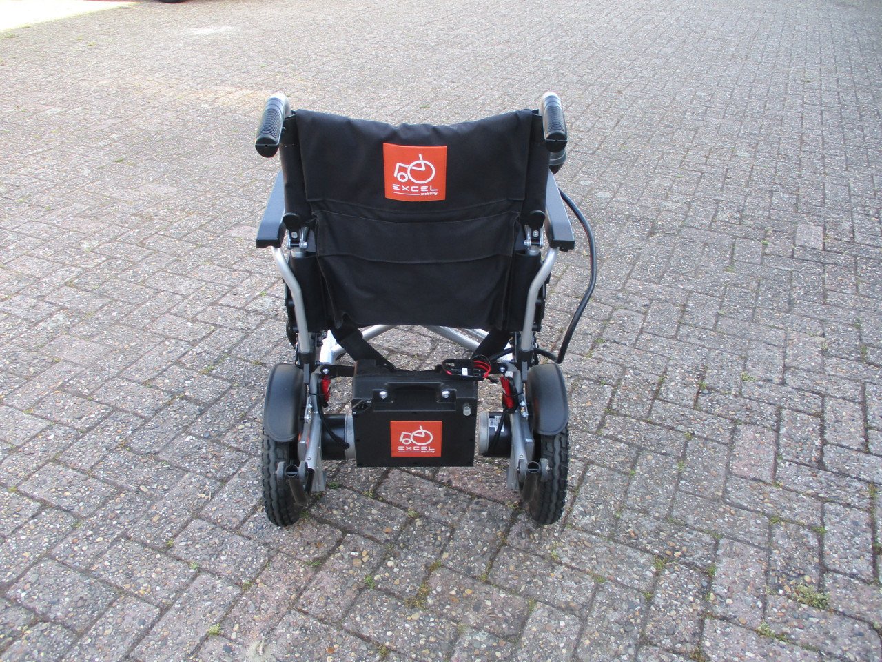Zgan Excel Qnect opvouwbare electrische rolstoel voorzien van nieuwe accu,s