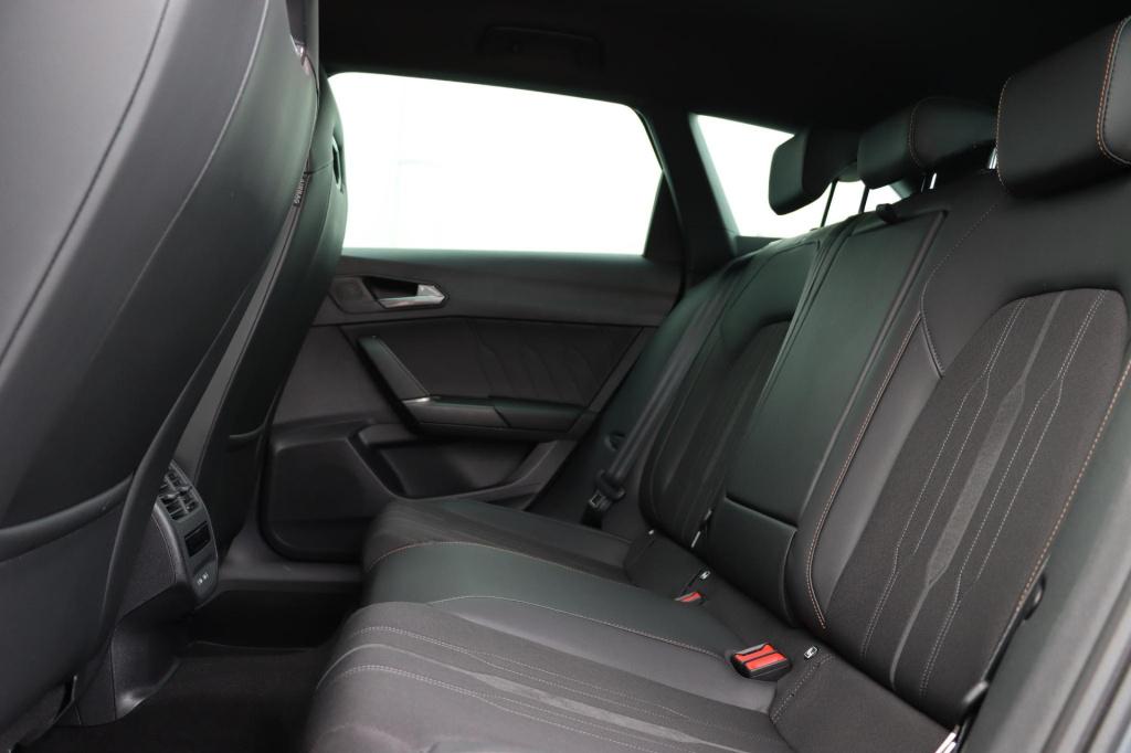 Cupra Leon Sportstourer 1.4 ehybrid performance 204pk dsg6 | soh 94,3% |