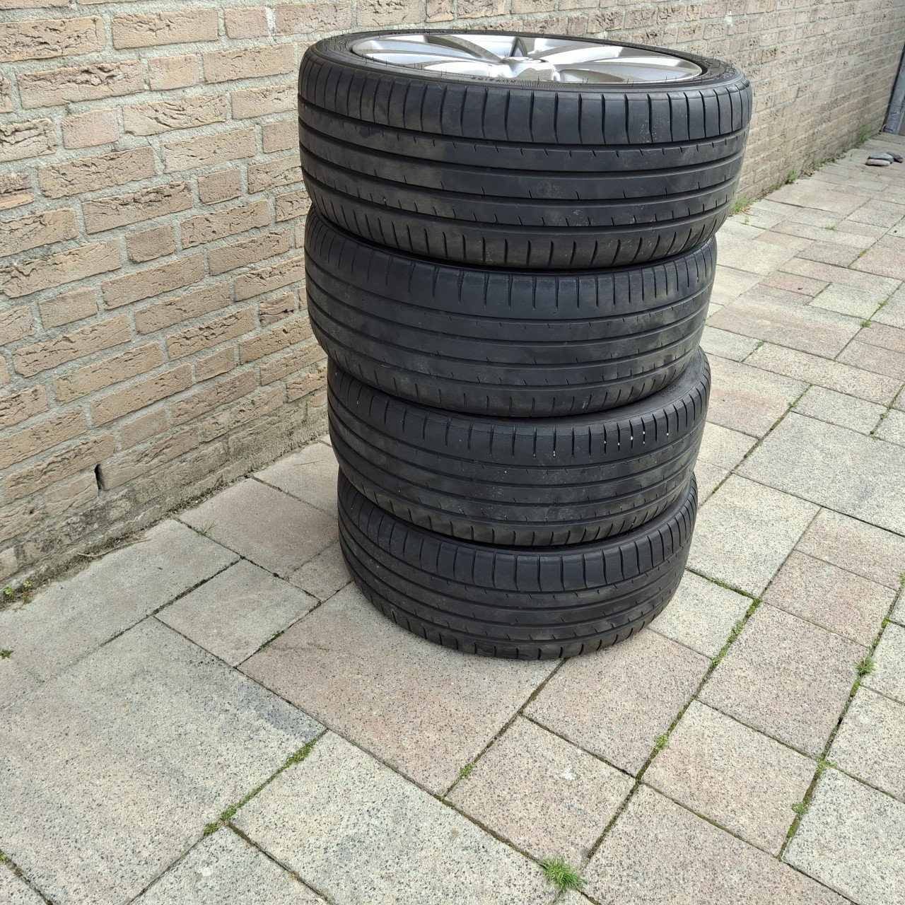 Originele 18" zomerset Mazda