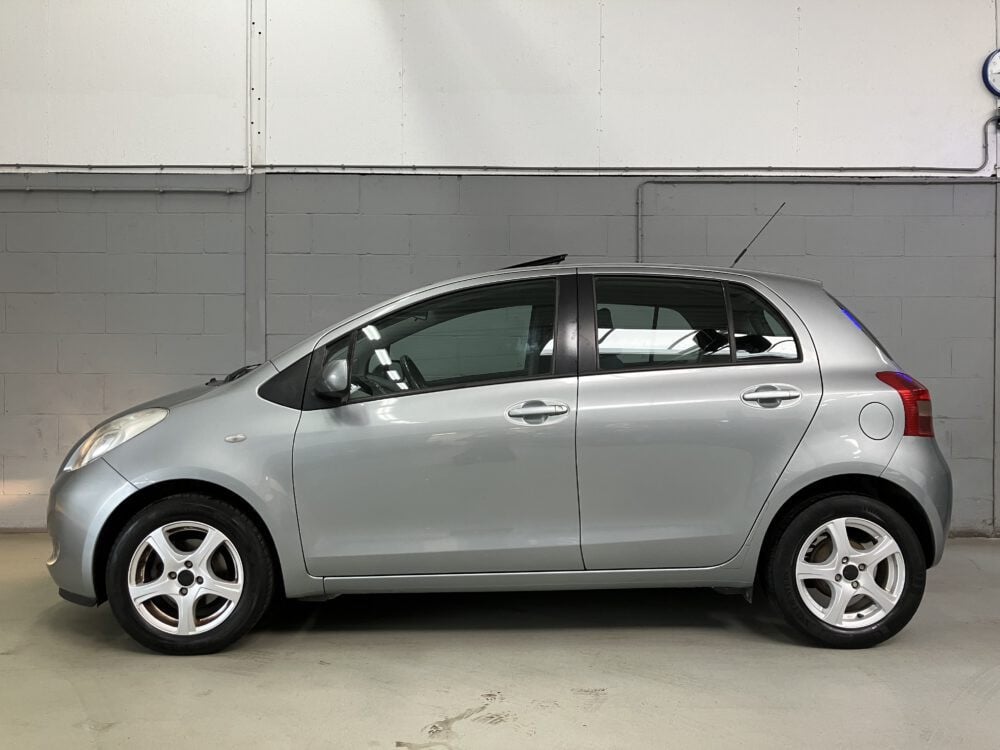 Toyota Yaris 1.3 VVTi Sol