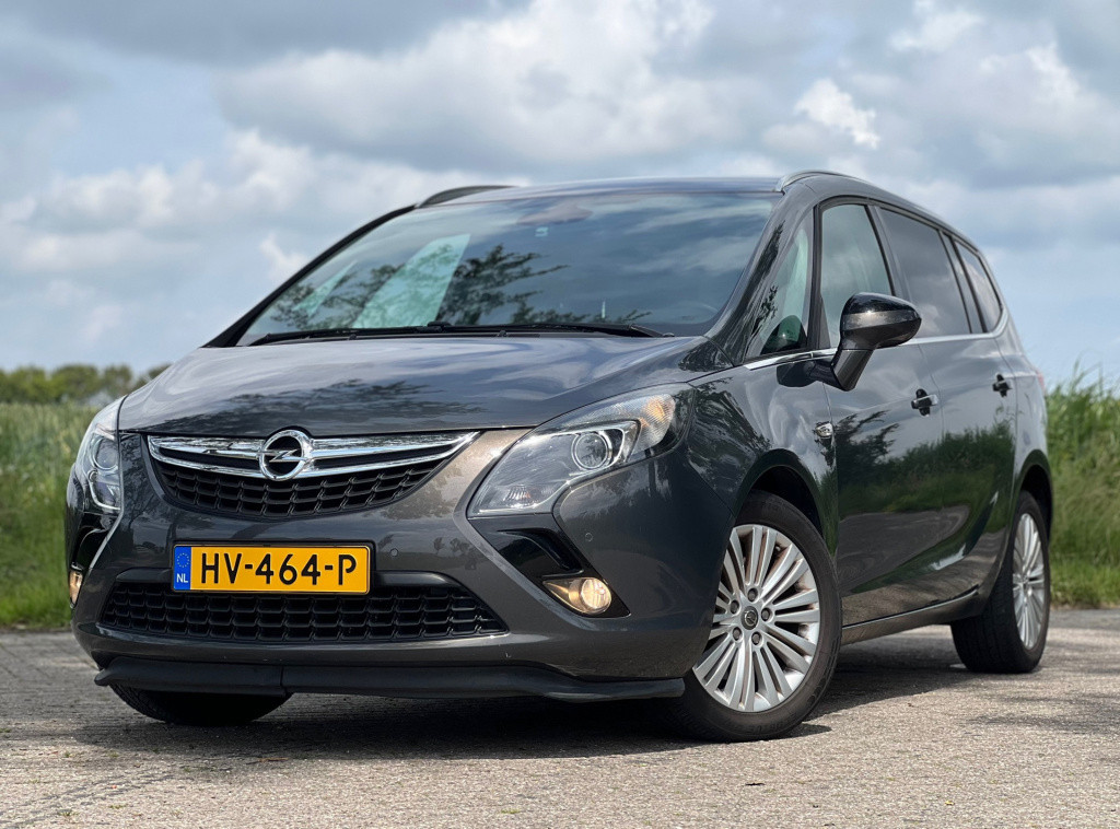 Opel Zafira tourer 1.6 edition turbo 7p. //nap//navi//clima