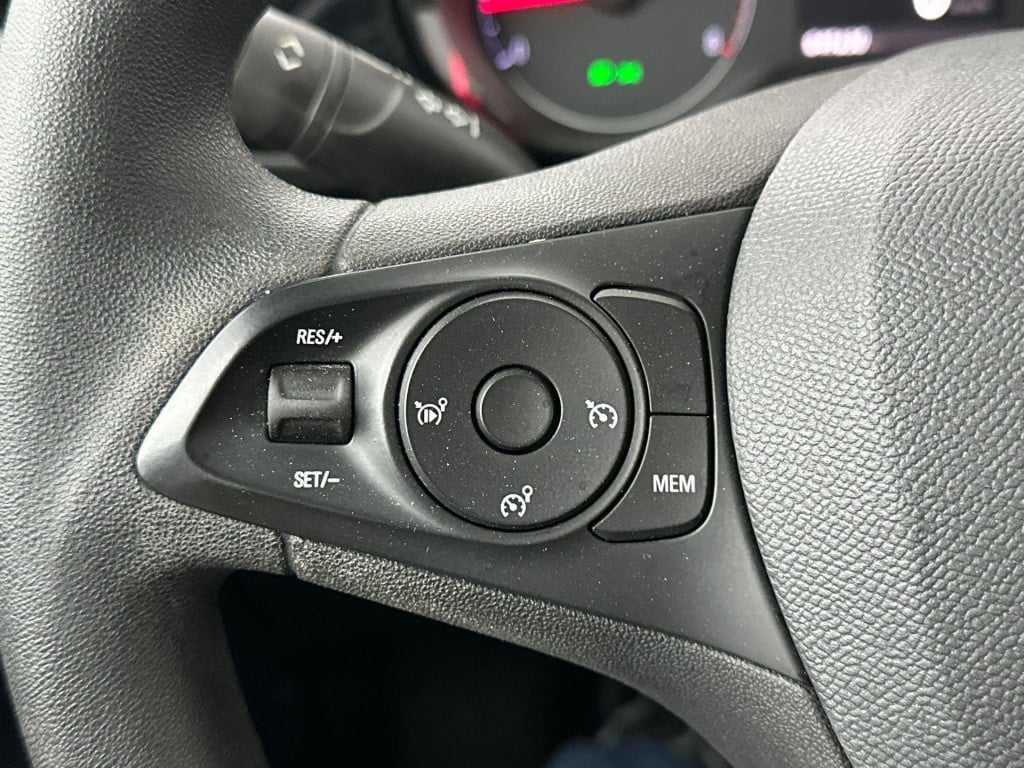 Opel Corsa 1.2 edition | airco | apple carplay/android auto | 16" lichtmeta
