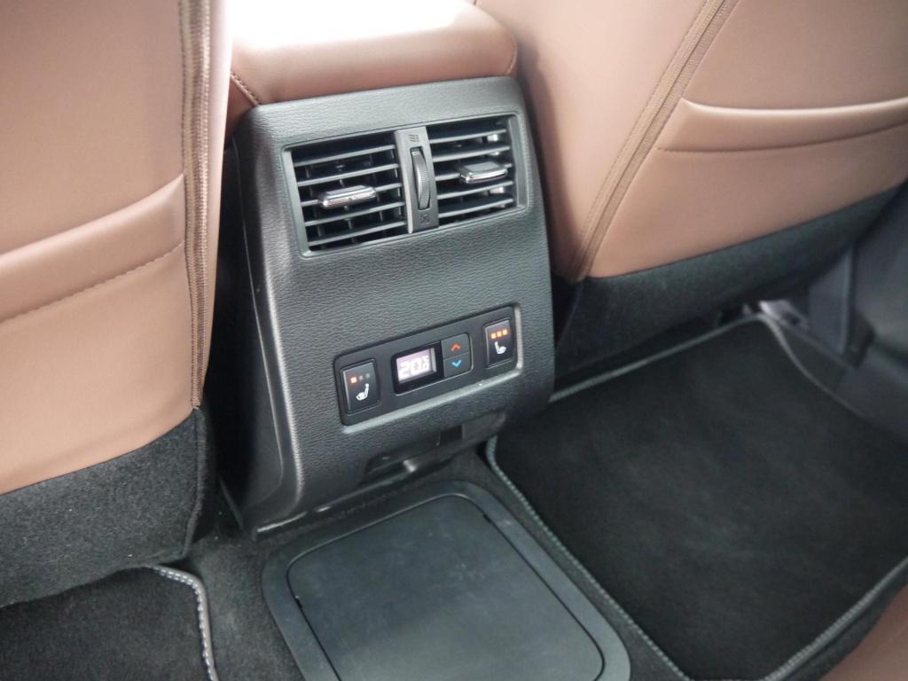 Mitsubishi Outlander 2.4 phev instyle+