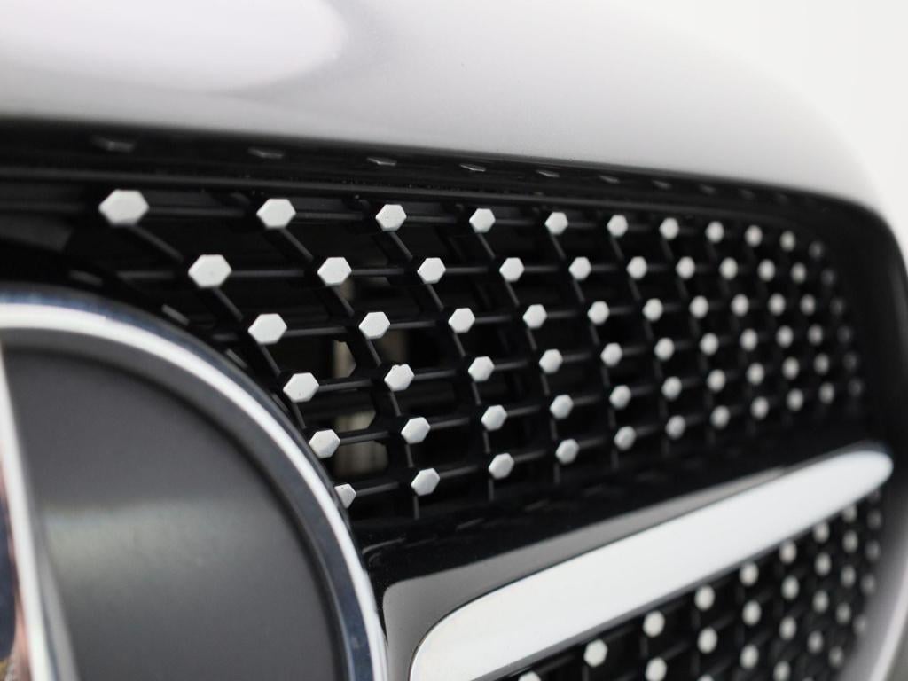 Mercedes-Benz A-Klasse 250 e business line | amg-styling | automaat | panor