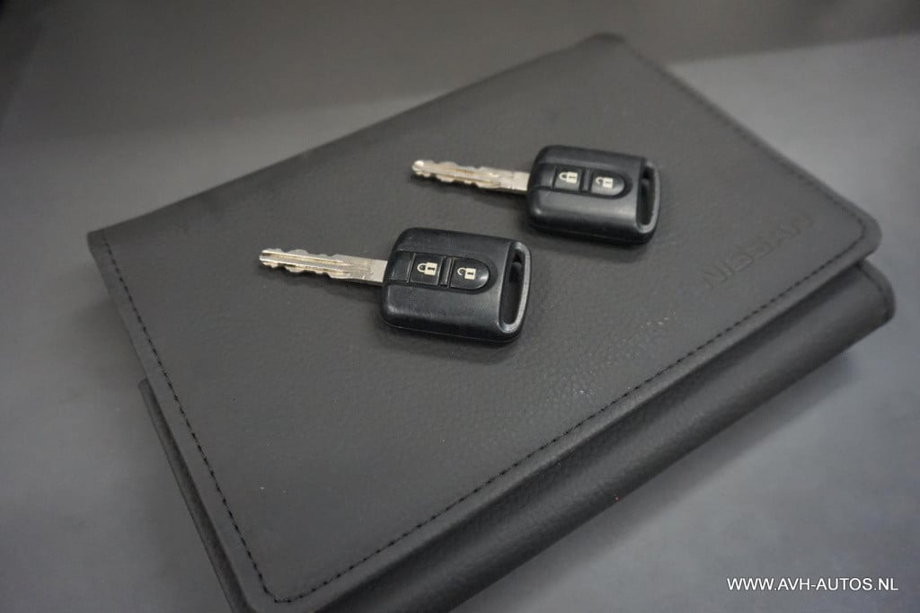 Nissan Note 1.6 first note