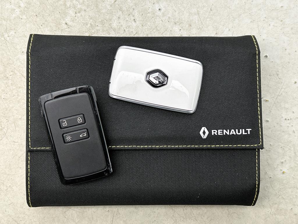 Renault Captur 1.3 tce 140 intens | trekhaak |