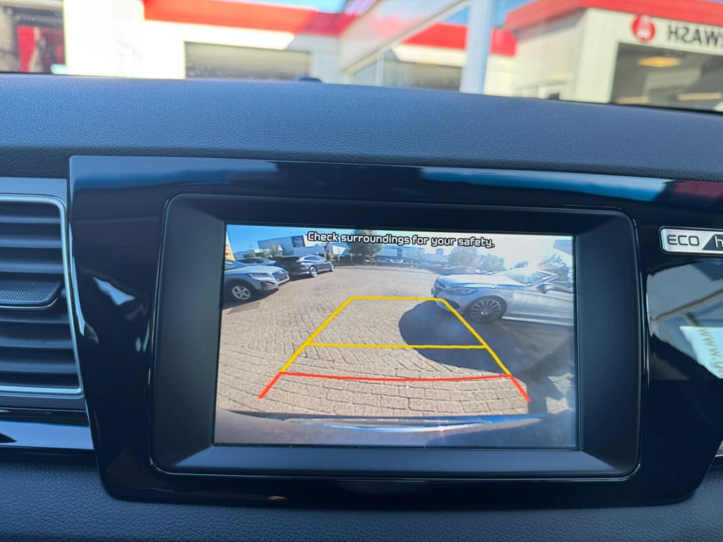 Kia Niro 1.6 gdi hybrid first edition