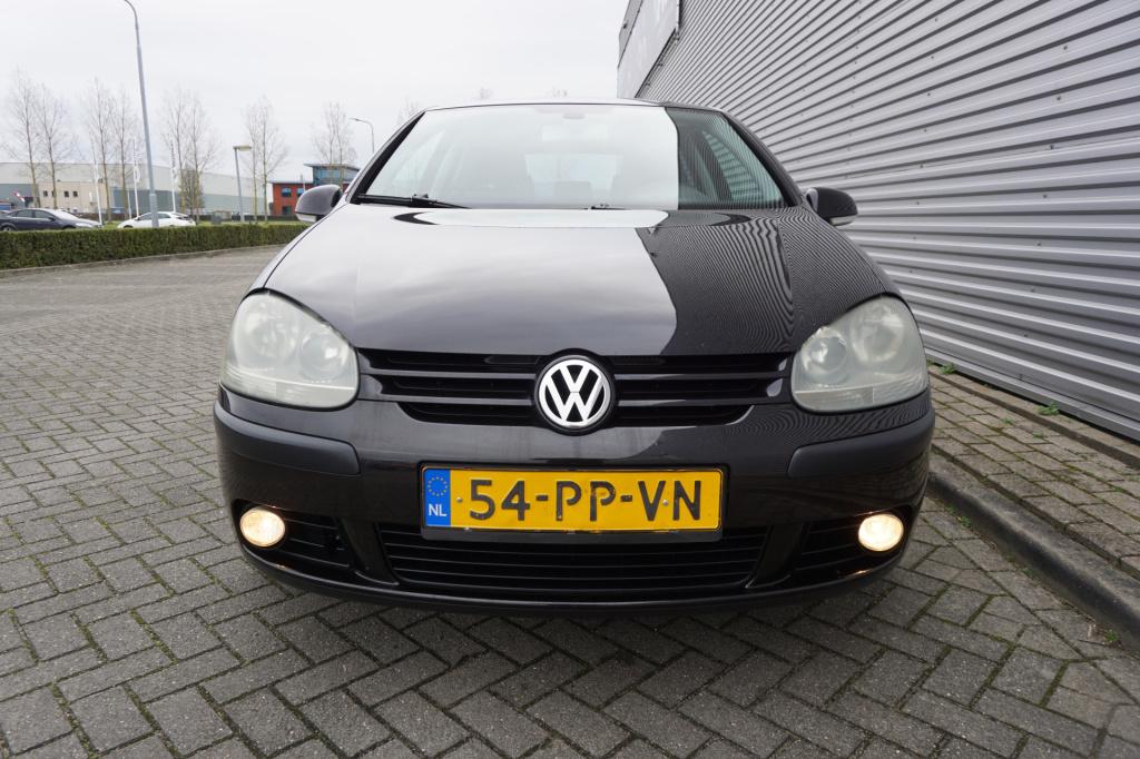 Volkswagen Golf 1.6 fsi comfortline climate / cruise / elektr. ramen / lm v