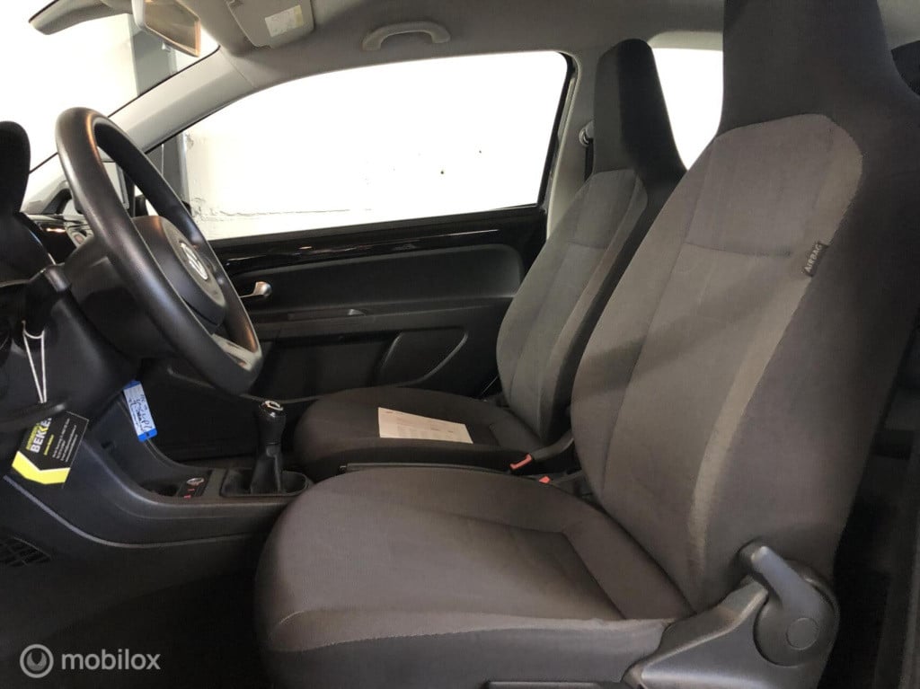 Volkswagen UP! 1.0 move up! bluemotion