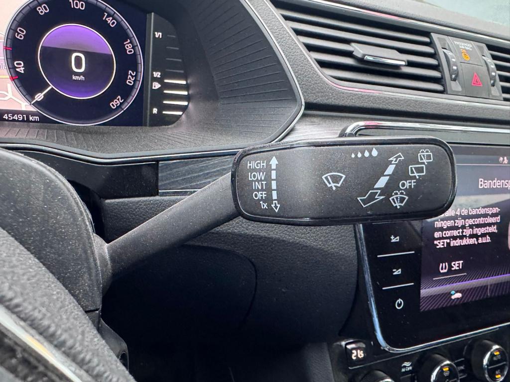 Skoda Superb combi 1.4 tsi iv business edition