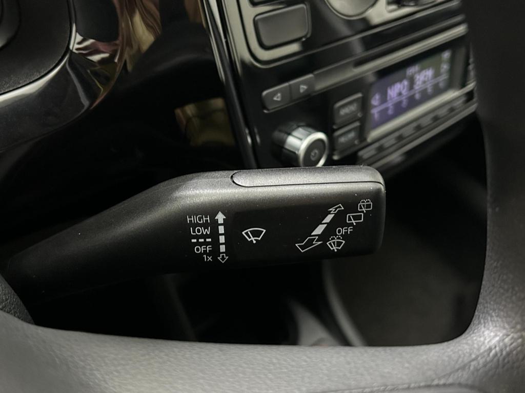 Volkswagen UP! occasion 1.0 move up! bluemotion | blauw | tweedehands volks