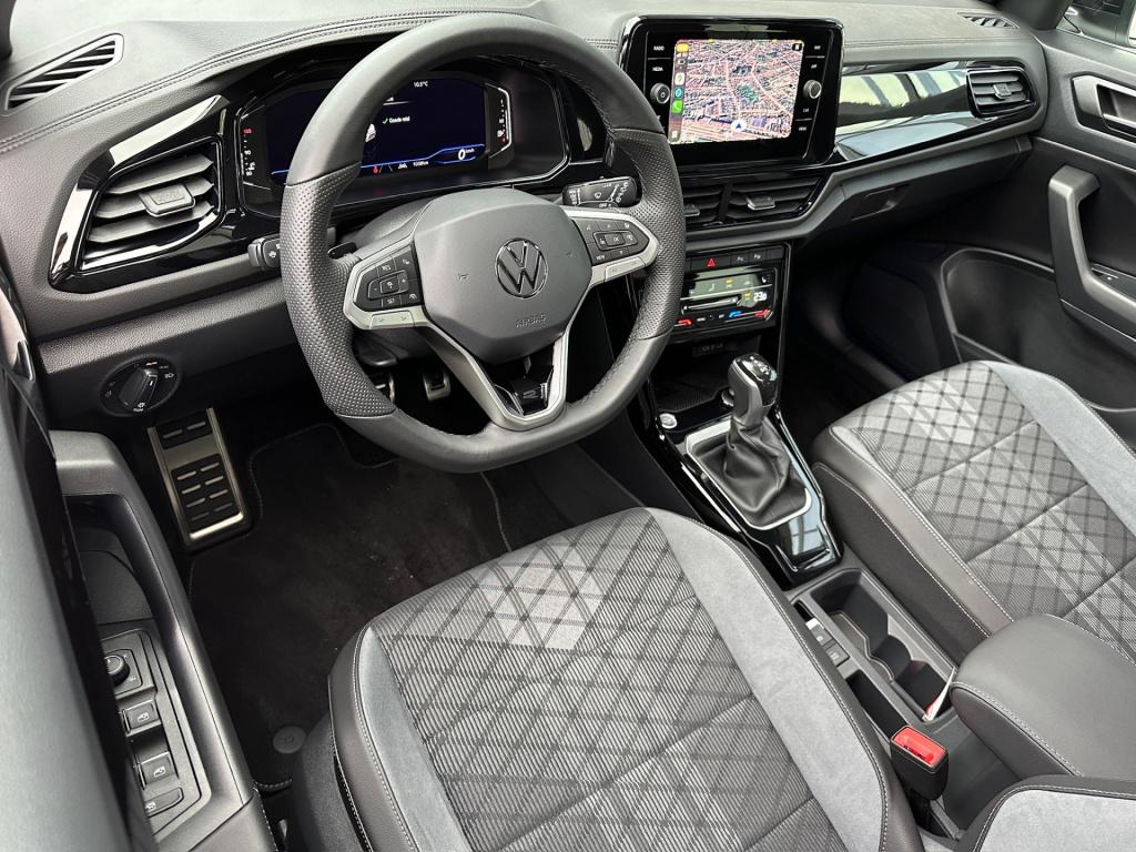 Volkswagen T-roc 1.5 tsi r-line | black style | panoramadak | 19 inch | cam