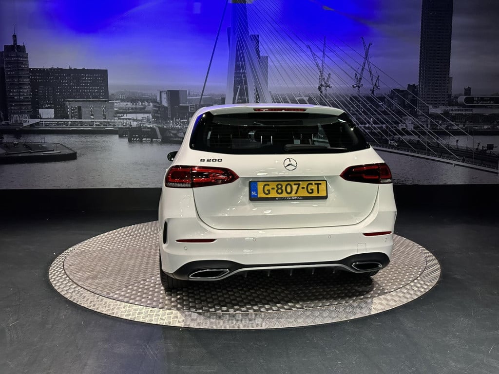 Mercedes-Benz B-Klasse 200 business solution amg