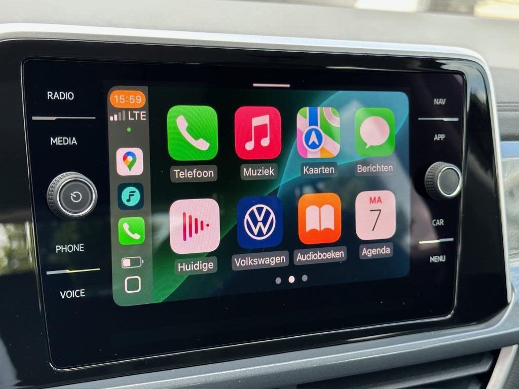 Volkswagen T-roc 1.5 tsi 150pk dsg style carplay | camera | keyless | elek.