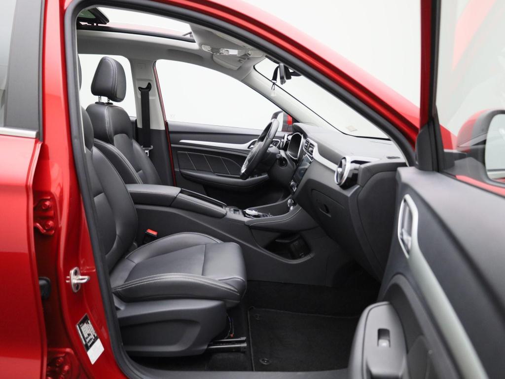 MG Zs Ev luxury 45 kwh