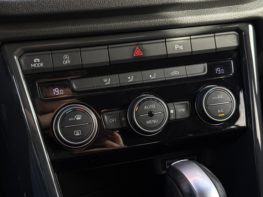 Volkswagen T-roc 1.5 tsi sport business r-line | btw | vitrual | pano | tre